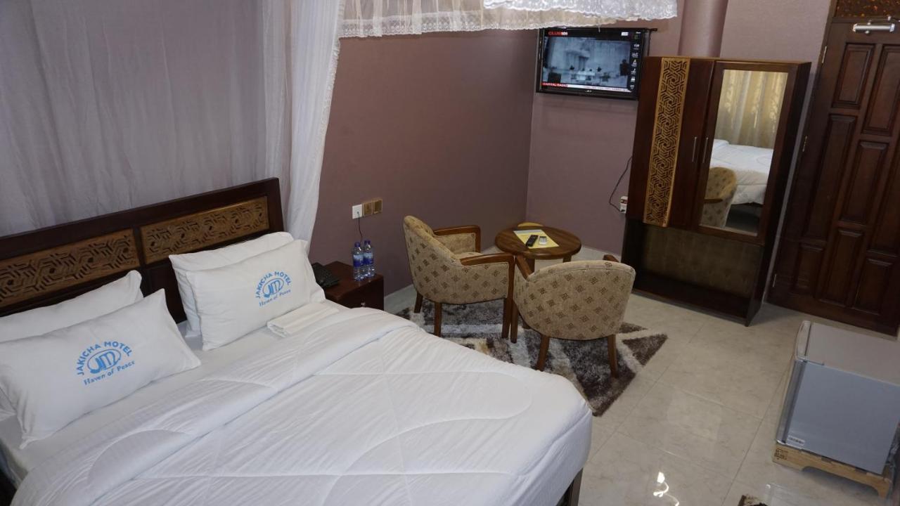 Jakicha Motel Dar es Salaam Exteriör bild